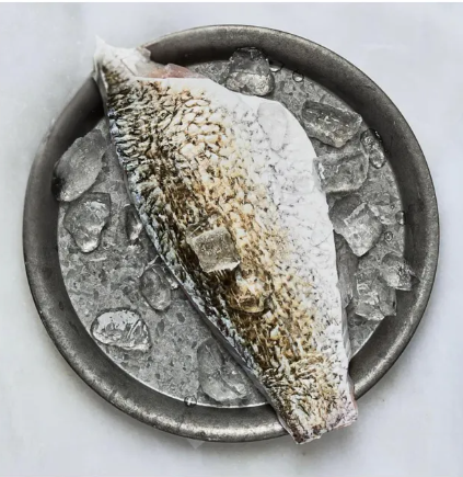 The Straits Bass Local Fresh Barramundi Seabass Fillet Skin On 190g