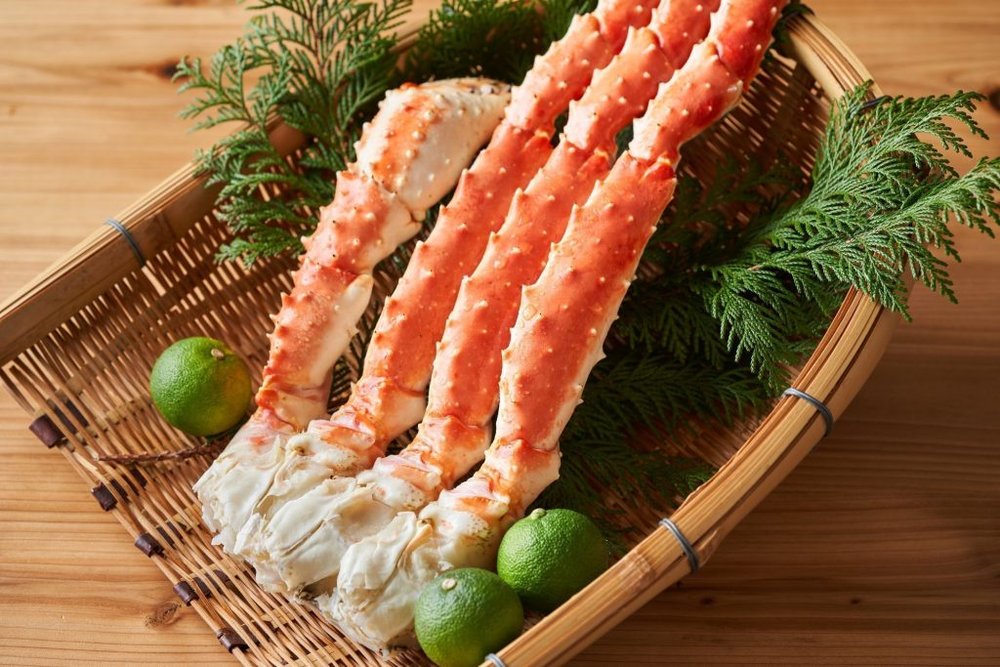 Frozen Raw Alaskan King Crab, 4L size, half crab, 800g